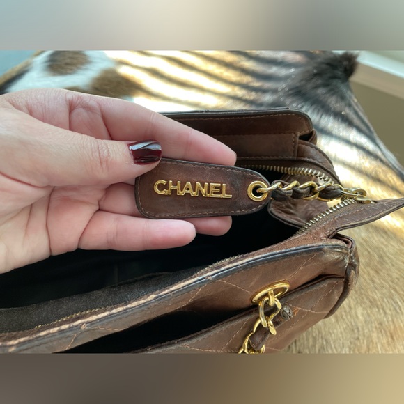 Vintage Chanel Camera Bag - Picture 8 of 12